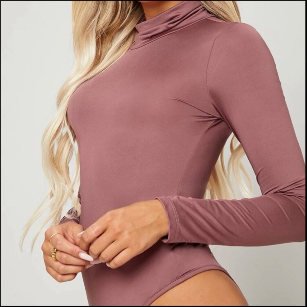 SHEIN Mock Neck Long Sleeve Bodysuit